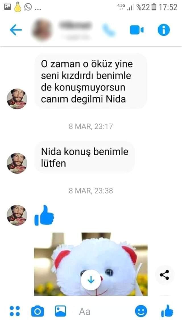 Kızına Cinsel İstismarda Bulunmaya Çalışan Sapığın Mesajlarını İfşa Etti