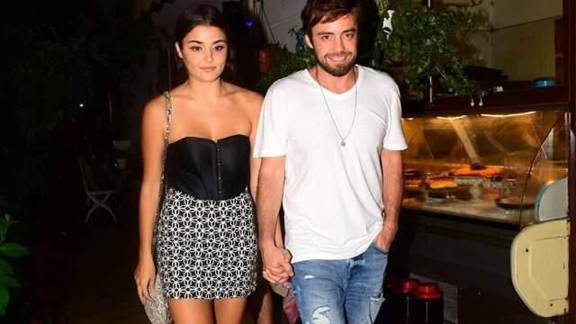 Maldivler'de Tatil Yapan Gamze Erçel, Murat Dalkılıç'la Görüntülü Konuşarak Hasret Giderdi