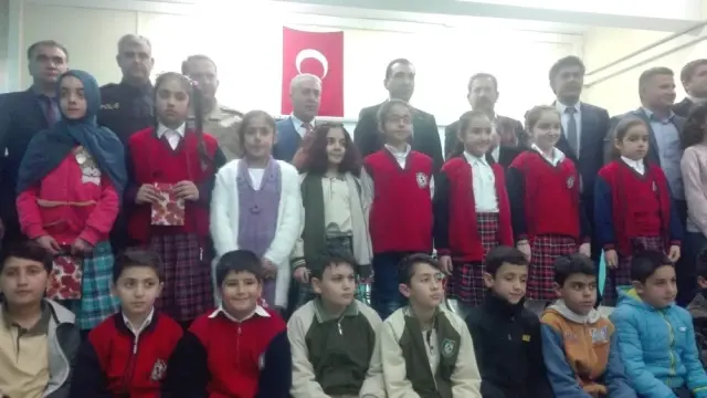 Öğrenciler, Sigara ile Mücadele İçin Bin 300 Öğrenci Mektup Yazdı