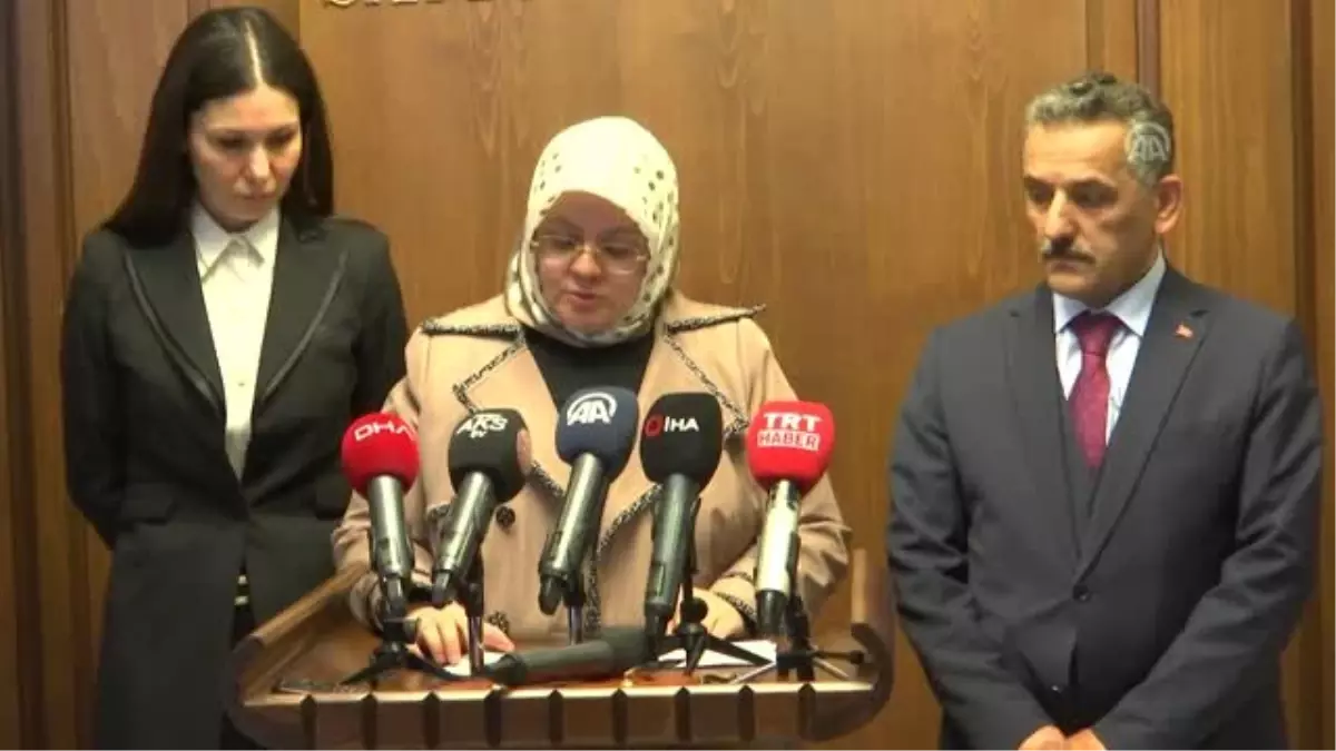 Zümrüt Selçuk: 'Yavrularımıza ve Ailelerine Acil Şifalar Diliyoruz.