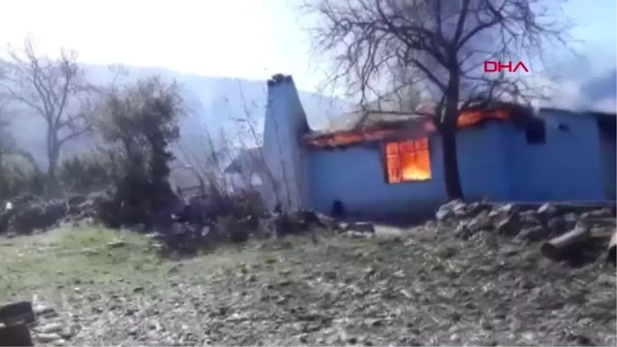 Adana Feke�de Yanan Ev, Küle Döndü Haberler