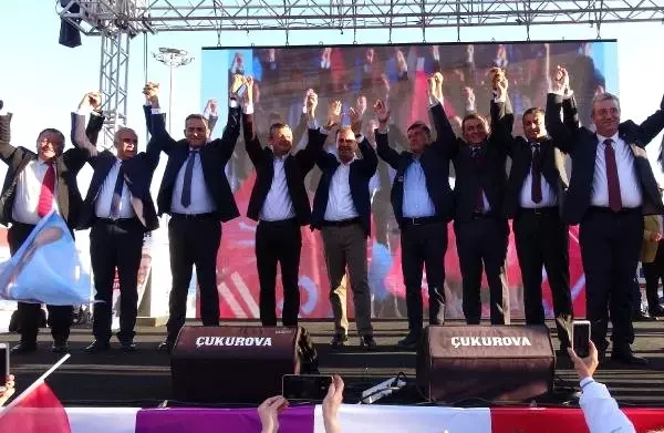 CHP'li Özel ve Ağbaba, Adaylar İçin Destek İstedi