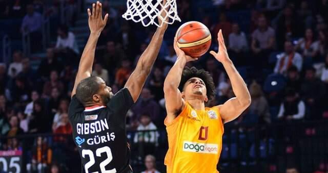 Galatasaray Derbide Beşiktaş'ı Yendi, Avantaj Yakaladı