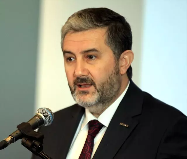 Kenevirin Uyuşturucu Tarafının İlaç Sektöründe Kullanılmasını Teklif Ediyoruz