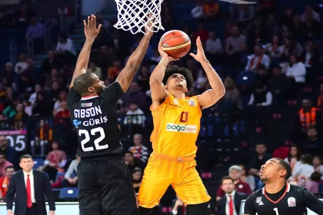 Potada Derbi Galatasaray'ın