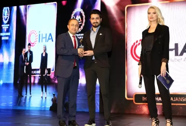 Vergi Müfettişleri Ödül Dağıttı Vergi Müfettişleri Ödül Dağıttı
