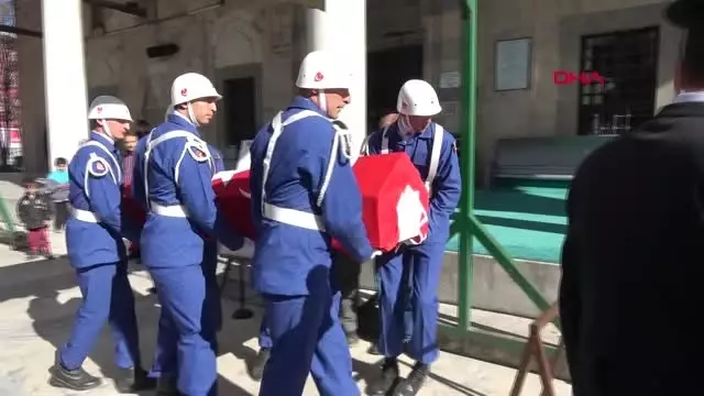 Afyonkarahisar Son Yolculuğuna Uğurlandı Afyonkarahisar Son Yolculuğuna Uğurlandı