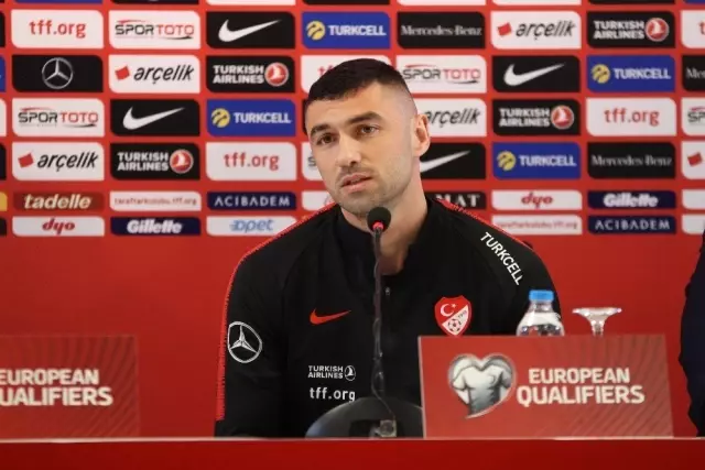 Burak Yılmaz: 'Milli Takıma Her Zaman Destek Olunmalı' Burak Yılmaz: 'Milli Takıma Her Zaman Destek Olunmalı'