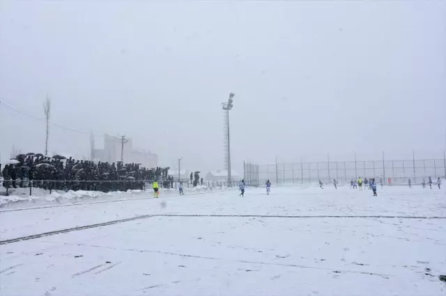 Futbol: Kadınlar 1. Ligi Futbol: Kadınlar 1. Ligi