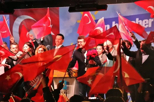 Mehmet Tosun, Bitez'de Binlere Seslendi