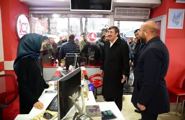PKK'nın Kürtlerin Hakları ve Özgürlüğüyle Alakası Yok' PKK'nın Kürtlerin Hakları ve Özgürlüğüyle Alakası Yok'