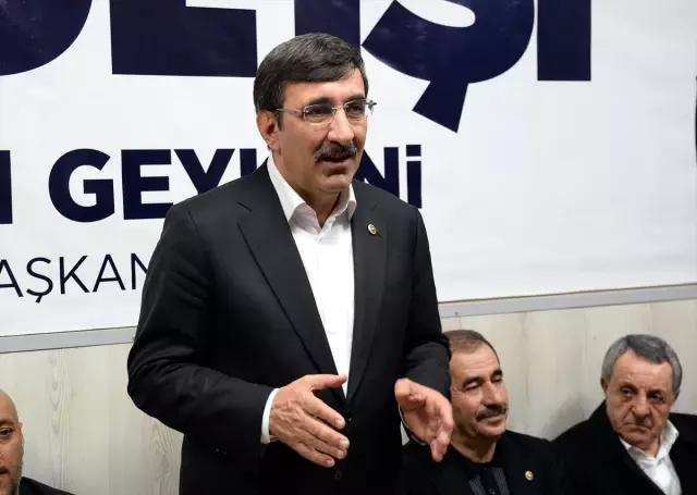 PKK'nın Kürtlerin Hakları ve Özgürlüğüyle Alakası Yok' PKK'nın Kürtlerin Hakları ve Özgürlüğüyle Alakası Yok'