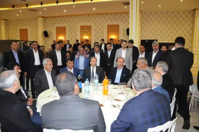 Şanlıurfa'da Husumetli Aileler Barıştırıldı Şanlıurfa'da Husumetli Aileler Barıştırıldı