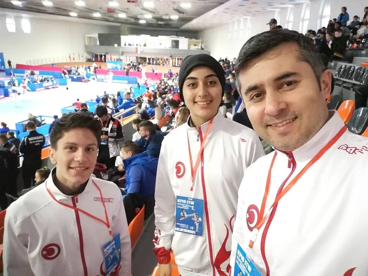 Ayvalıklı Taekwondocular Bulgaristan da Madalya Peşinde