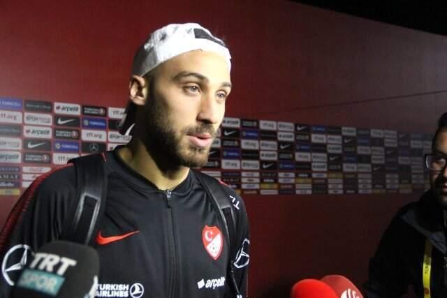 Cenk Tosun, Grupta Fransa'yı Favori Olarak Gördüğünü Açıkladı