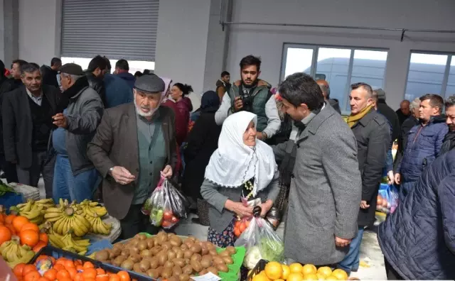 Kırka Kapalı Pazar Yeri Esnafı da Vatandaşı da Menmnun Etti Kırka Kapalı Pazar Yeri Esnafı da Vatandaşı da Menmnun Etti