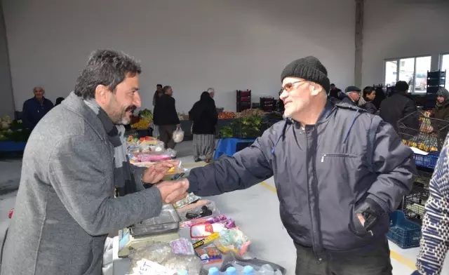 Kırka Kapalı Pazar Yeri Esnafı da Vatandaşı da Menmnun Etti Kırka Kapalı Pazar Yeri Esnafı da Vatandaşı da Menmnun Etti