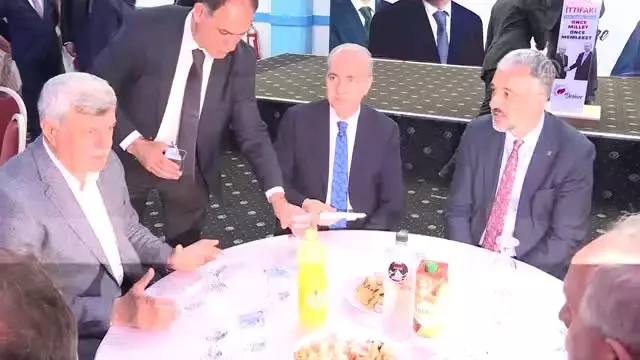 Kurtulmuş: 'Cumhurbaşkanlığı Sistemi'nden Geriye Dönüş Asla Olmayacaktır' Kurtulmuş: 'Cumhurbaşkanlığı Sistemi'nden Geriye Dönüş Asla Olmayacaktır'