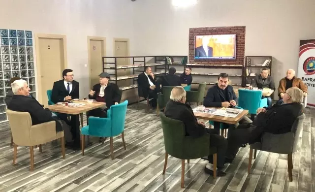 Millet Kıraathanesi'ne İlgi Büyük Millet Kıraathanesi'ne İlgi Büyük
