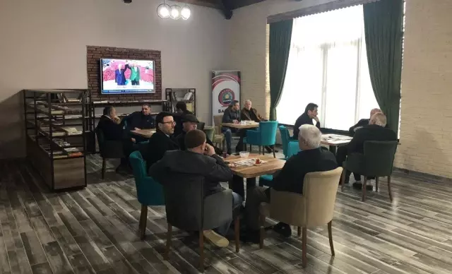 Millet Kıraathanesi'ne İlgi Büyük Millet Kıraathanesi'ne İlgi Büyük