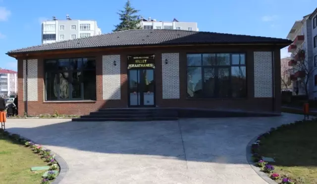 Millet Kıraathanesi'ne İlgi Büyük Millet Kıraathanesi'ne İlgi Büyük
