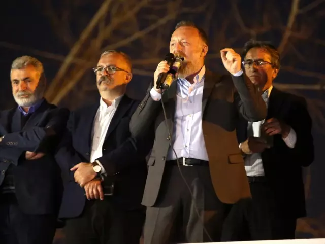 Şimdi Barışın, Demokrasinin Diliyle Konuşacağız' Şimdi Barışın, Demokrasinin Diliyle Konuşacağız'