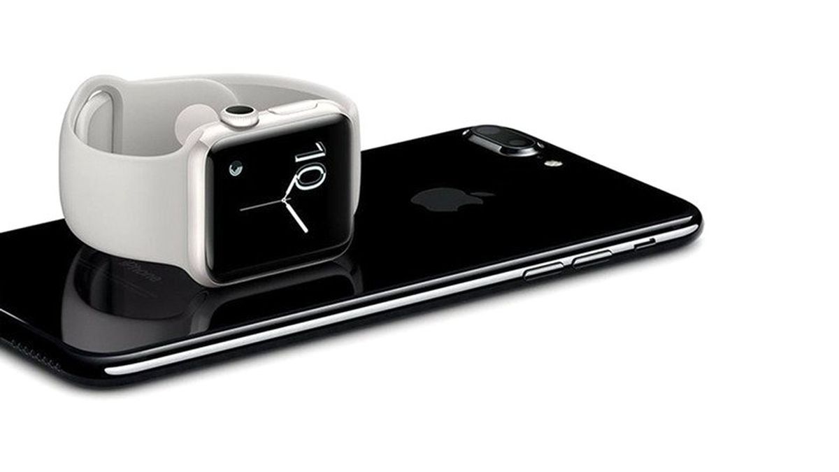 Yeni İphone'lar, Apple Watch ve Airpods'ları Şarj Edebilecekler