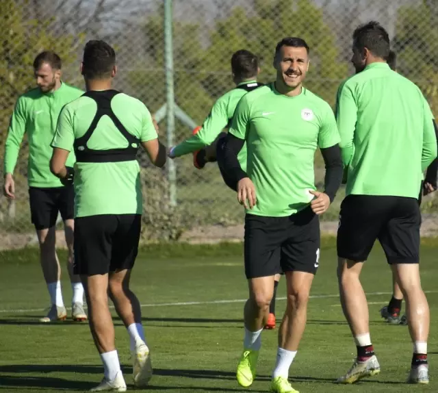 Atiker Konyaspor'da Başakşehir Hazırlıkları Başladı Atiker Konyaspor'da Başakşehir Hazırlıkları Başladı