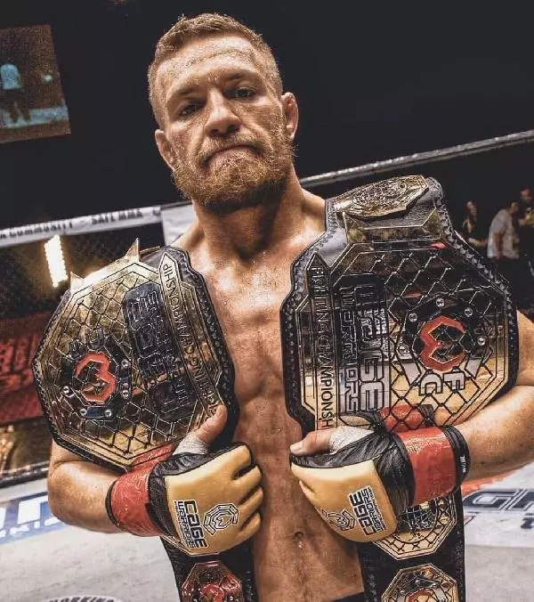 Mcgregor Kariyerini Noktaladı Mcgregor Kariyerini Noktaladı