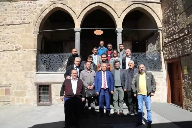 Niğde Belediye Başkanı Özkan Veda Ediyor Niğde Belediye Başkanı Özkan Veda Ediyor