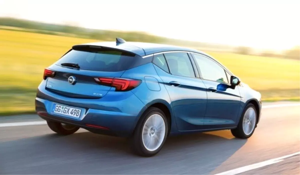 Yeni Opel Astraya Bayılacaksınız!