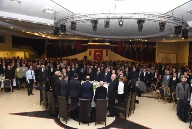 Balıkesir Büyükşehir Adayı Yılmaz, 'Dersimize Çalıştık' Balıkesir Büyükşehir Adayı Yılmaz, 'Dersimize Çalıştık'