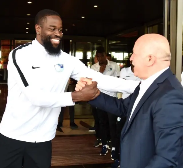 Başkan Sekmen'den Erzurumspor Sürprizi Başkan Sekmen'den Erzurumspor Sürprizi