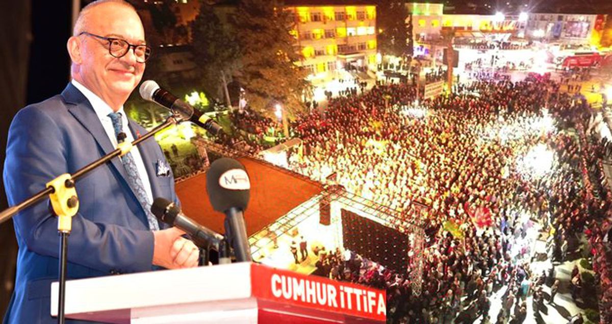 Cumhur İttifakı'nın Adayı, Yapıldığını Zannettiği Yolu Seçmene 2 Kez Sordu, 'Hayır' Cevabını Aldı