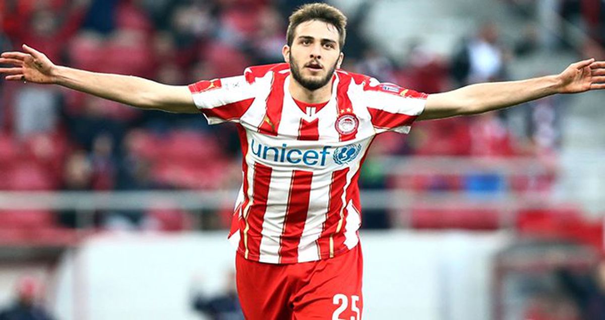 Fenerbahçe, Olympiakos Forması Giyen Kostas Fortounis'i Gözüne Kestirdi