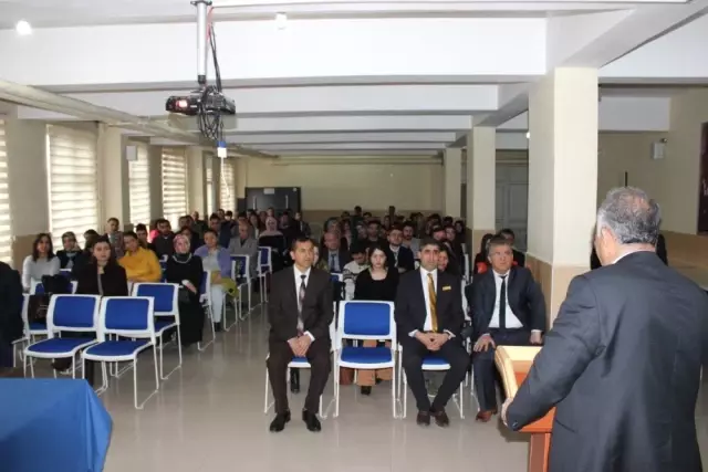 Gönen, Rehber Öğretmenlerle Toplantı Yaptı