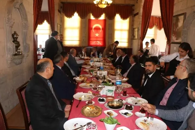 Lokantacılar ve Pastacılar Odası Cumhur İttifakı Belediye Başkan Adaylarını Ağırladı