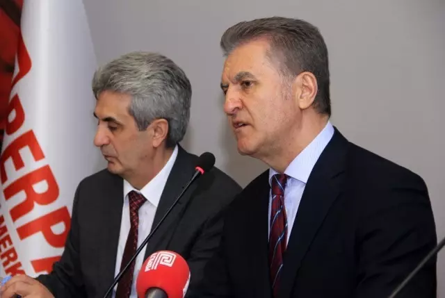 Mustafa Sarıgül Perpa Ticaret Merkezi'nde Esnafı Ziyaret Etti Mustafa Sarıgül Perpa Ticaret Merkezi'nde Esnafı Ziyaret Etti