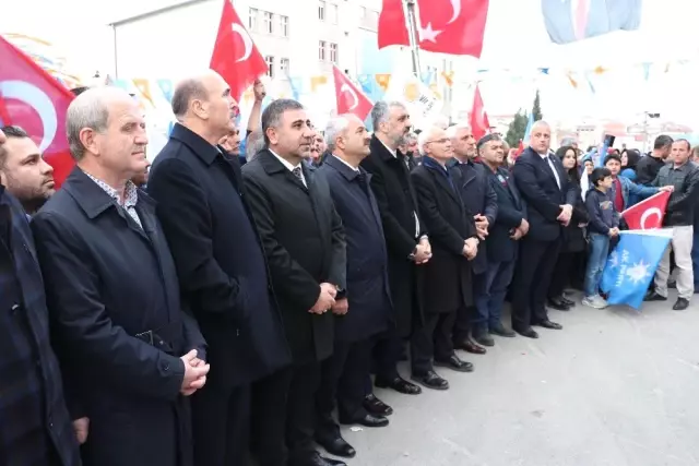 Numan Kurtulmuş Millet İttifakına Yüklendi Numan Kurtulmuş Millet İttifakına Yüklendi