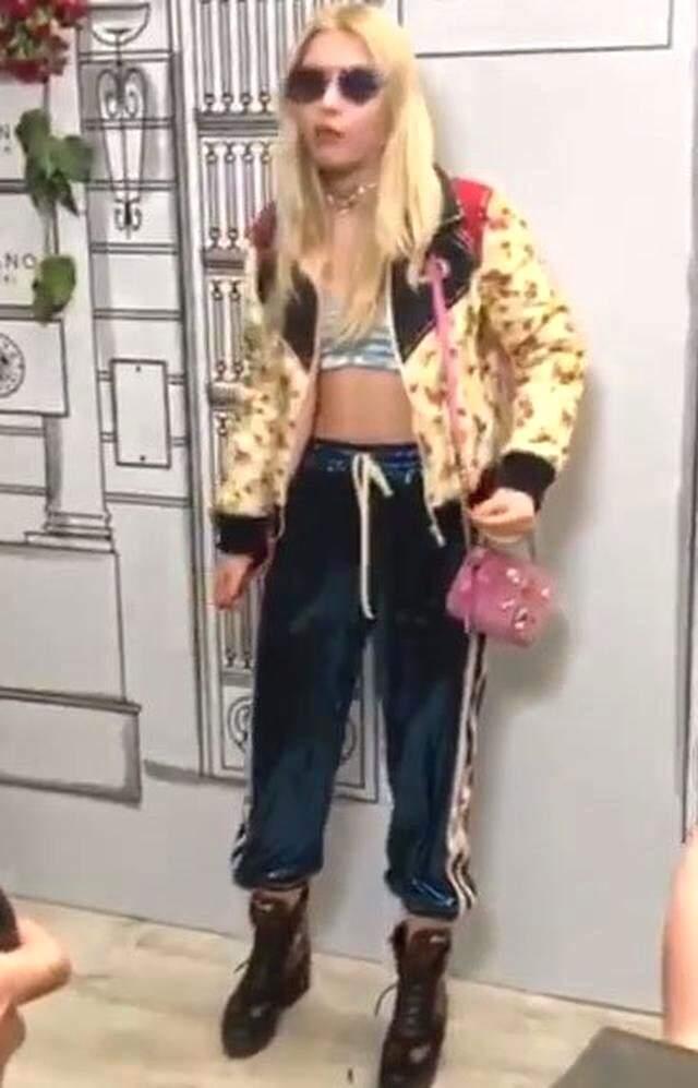 Aleyna Tilki 19. Yaşını Bacak Hareketi Yaptığı Videosuyla Kutladı!