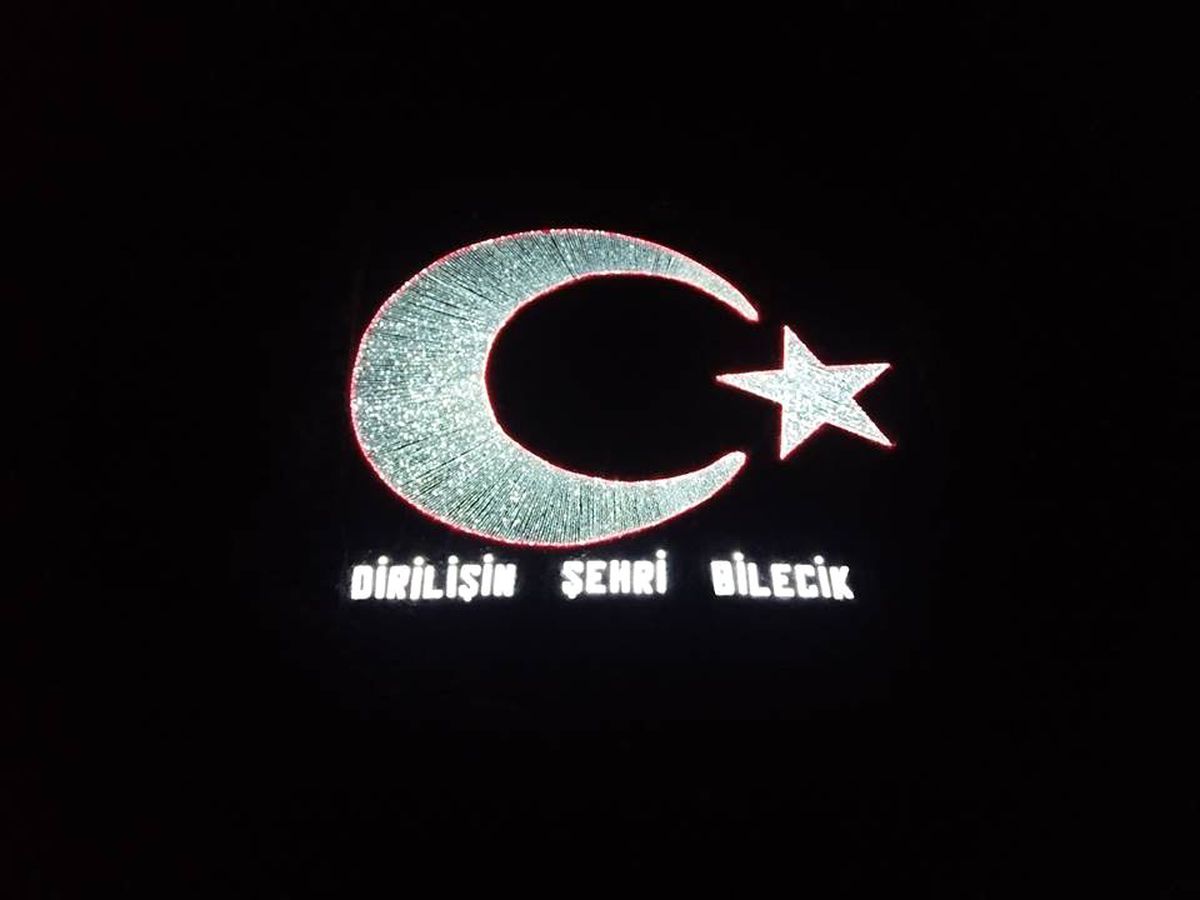 Ay Yıldız Bilecik'e Çok Yakıştı