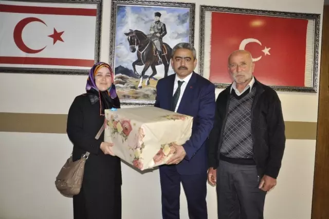 Başkan Alıcık'tan Kadın Girişimciye Destek Başkan Alıcık'tan Kadın Girişimciye Destek