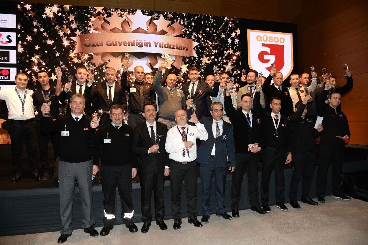 Kahraman Güvenlik Görevlileri Ödüllendirildi