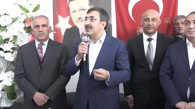 Kendi İçimizde Kavga Edersek Kolay Hedef Oluruz' Kendi İçimizde Kavga Edersek Kolay Hedef Oluruz'