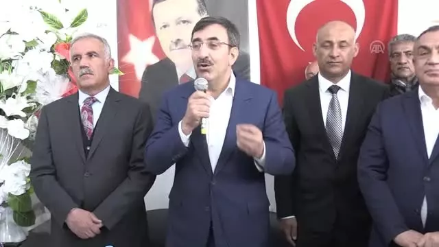 Kendi İçimizde Kavga Edersek Kolay Hedef Oluruz' Kendi İçimizde Kavga Edersek Kolay Hedef Oluruz'
