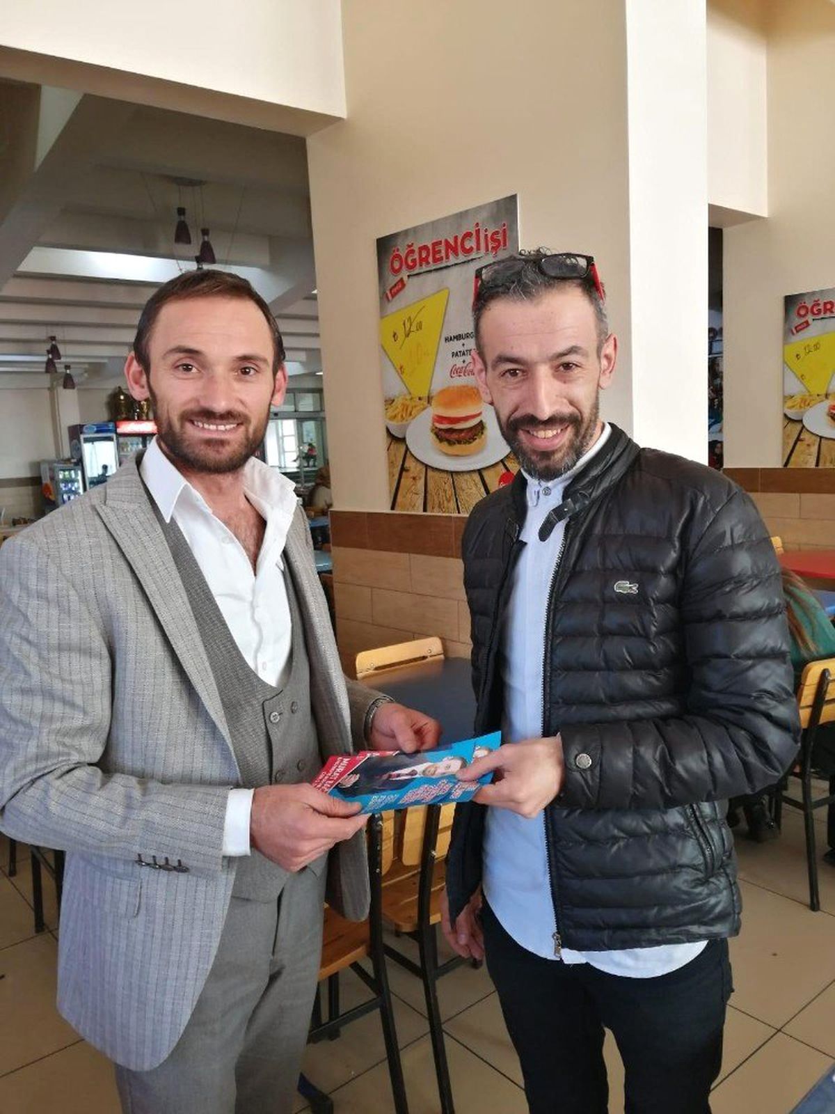 Muhtar Adayı Bağrıyanık, Seçildiği Takdirde Maaşını Öğrencilere Burs Olarak Dağıtacak