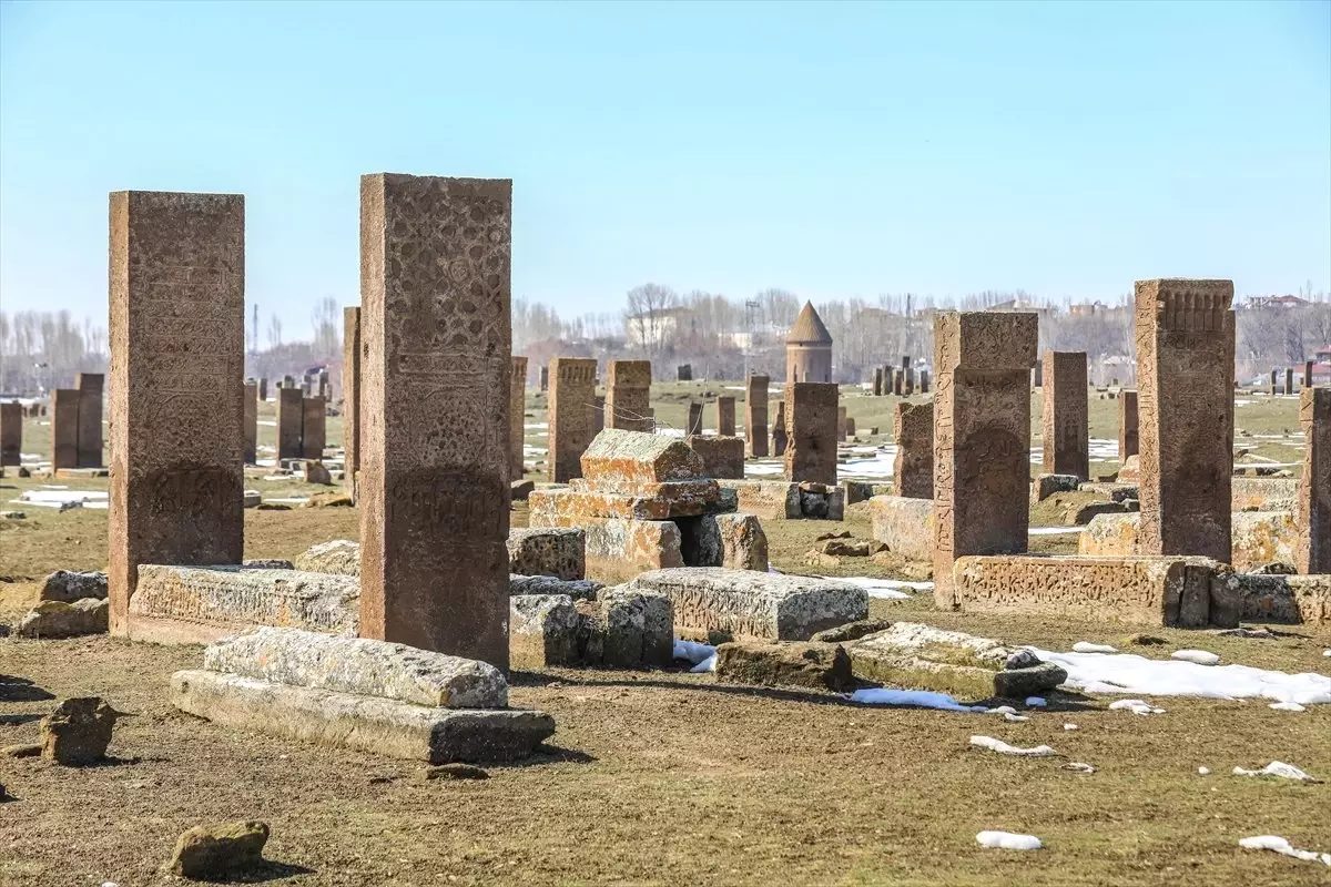 Sakin Şehir' Ahlat Ziyaretçilerini Bekliyor