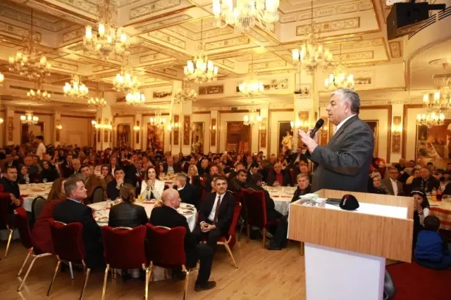 Sarıyer Belediye Başkanı Genç: En Son Islak İmzayı Alana Kadar Yemeyin, İçmeyin