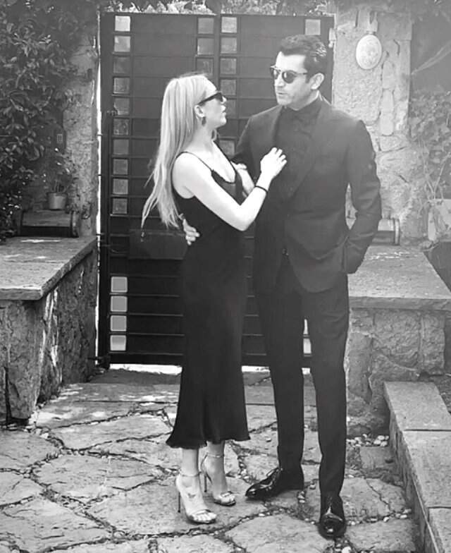 Sinem Kobal ile Kenan İmirzalıoğlu Çiftinden Aşk Pozu!