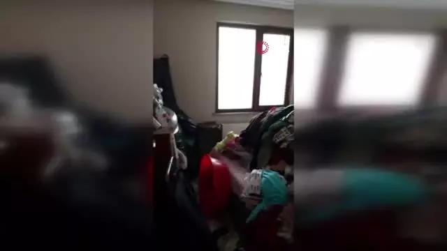 63 Yaşındaki Kadının Evinden 5 Kamyon Çöp Çıktı 63 Yaşındaki Kadının Evinden 5 Kamyon Çöp Çıktı